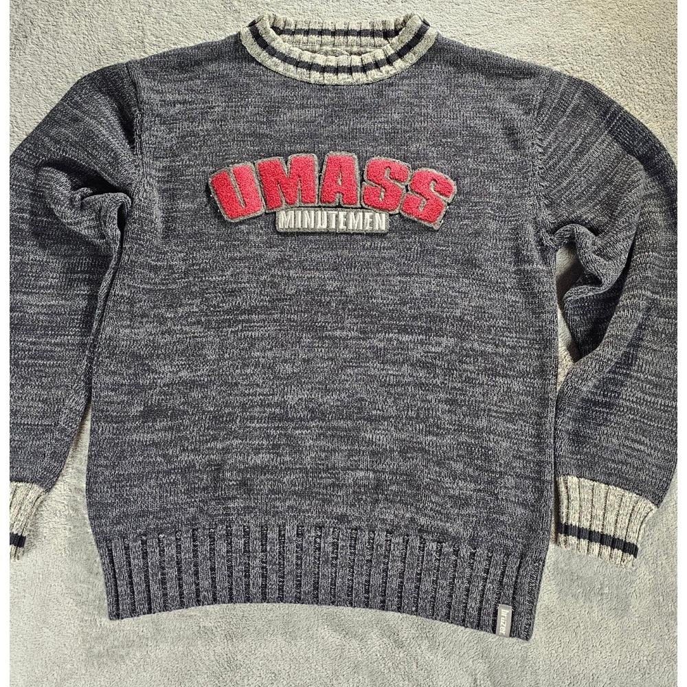 Bruzer‎ UMass Minutemen Sweater Mens Medium Gray Knit Collegiate Pullover Patch